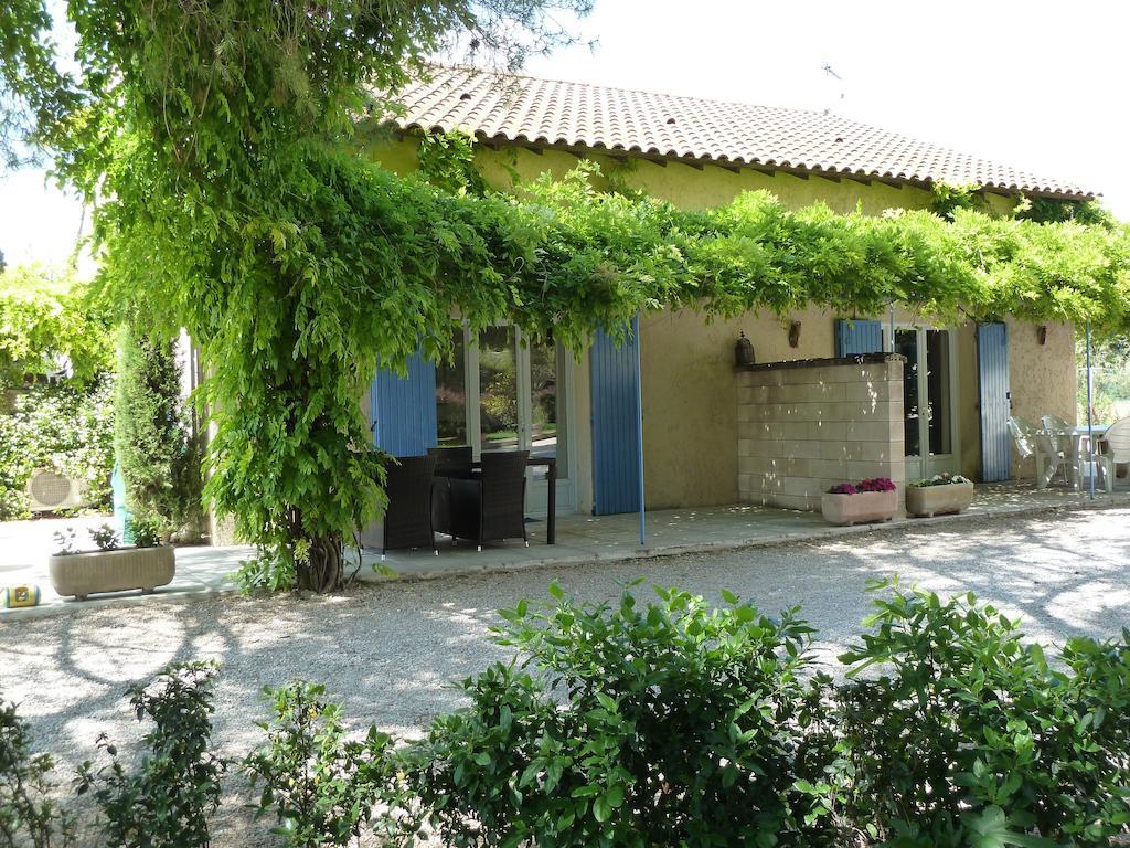 Bed and Breakfast Les Cigales Saint-Andiol Экстерьер фото