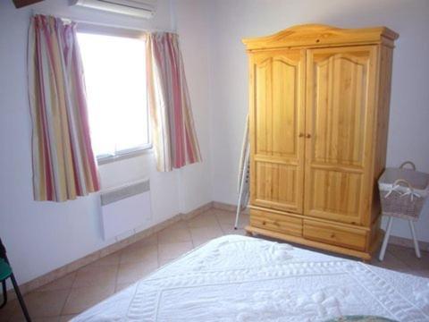 Bed and Breakfast Les Cigales Saint-Andiol Номер фото